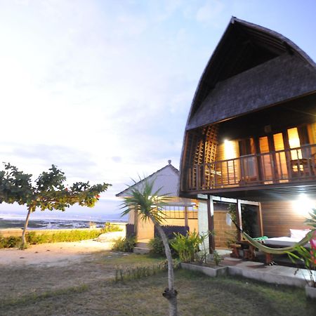 Suka Beach Bungalow 蓝梦岛 外观 照片